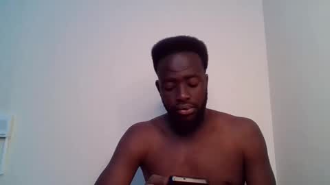 Snapshot of luckycharly chatting on February 15, 10:50 pm MASTER DOM online show from February 15, 10:50 pm