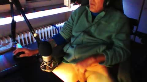 Snapshot of luckyfreak1 chatting on September 26, 5:39 pm call me Stefan online show from September 26, 5:39 pm