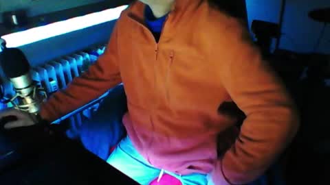        call me  Stefan online show from March 5, 6:59 pm