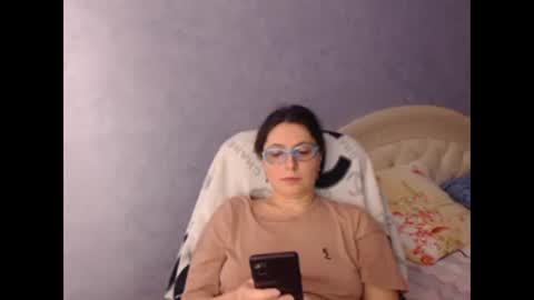 luckylinda23 online show from February 21, 6:26 pm