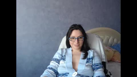 luckylinda23 online show from February 26, 10:58 am