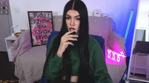 Monika online show from October 21, 1:01 pm