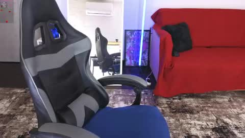 Snapshot of luckyrebel_ chatting on May 23, 7:35 am Monika online show from May 23, 7:35 am