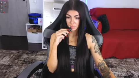Snapshot of luckyrebel_ chatting on June 15, 8:38 am Monika online show from June 15, 8:38 am