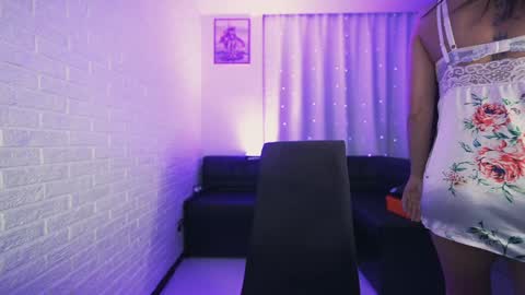 Snapshot of luckysam6 chatting on February 1, 11:06 pm SAMMY online show from February 1, 11:06 pm