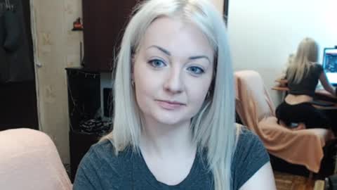 LuckyShot online show from February 25, 3:54 pm