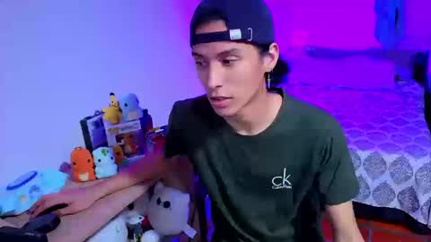 Snapshot of luclawthorne chatting on September 23, 5:10 am Lu Independent Model online show from September 23, 5:10 am