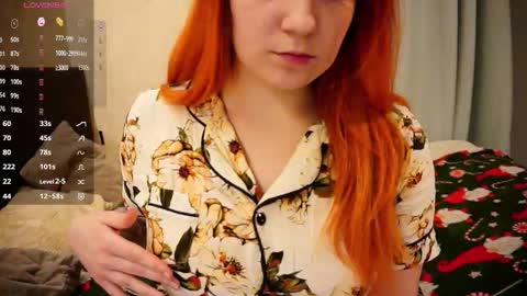 Rinredhead Gloriawith glasses Rayanother glasses online show from January 7, 5:48 pm