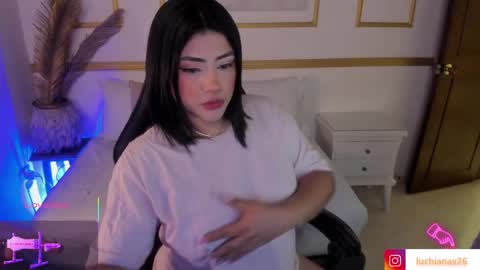 lucy online show from February 26, 2:15 am