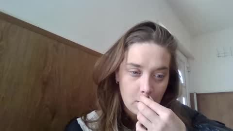 Snapshot of lucy_angel5 chatting on February 2, 10:14 am Lucy online show from February 2, 10:14 am