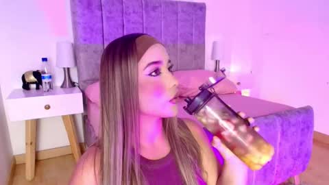 lucy online show from March 13, 3:46 am