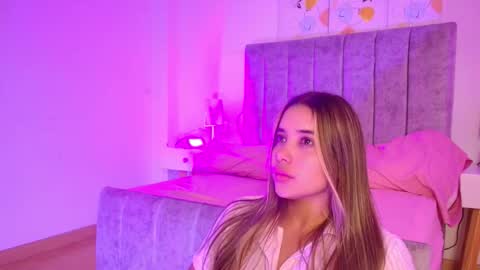 lucy online show from March 23, 3:43 am