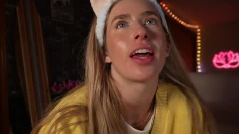 Lucy. online show from May 18, 3:57 am