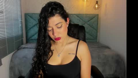 Lucy Greys online show from November 27, 11:56 am