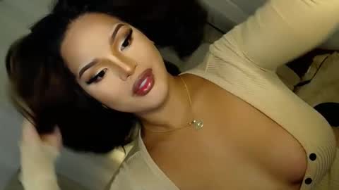    MONA    online show from January 8, 2:14 am