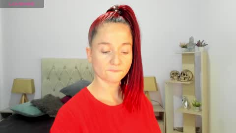 Snapshot of lucy_hot77 chatting on September 20, 9:16 pm Lucia online show from September 20, 9:16 pm