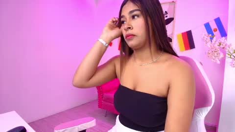 Lucy online show from July 16, 12:11 pm