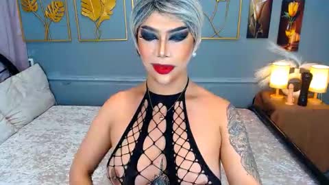 Snapshot of lucy_pearlcumxx chatting on March 8, 12:20 pm Aliana online show from March 8, 12:20 pm