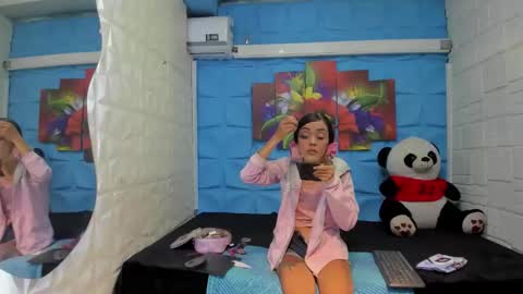 Lucy unlimit come back here  online show from November 6, 3:13 pm