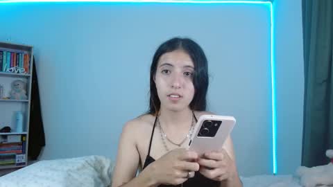 Snapshot of lucy_y_jacob chatting on September 10, 4:34 am lucy_y_jacob online show from September 10, 4:34 am