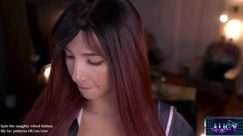 Lucy Alien  online show from February 21, 11:33 am