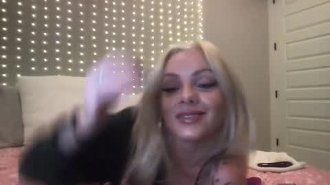 Snapshot of lucybellexo chatting on May 18, 6:58 pm lucybellexo online show from May 18, 6:58 pm