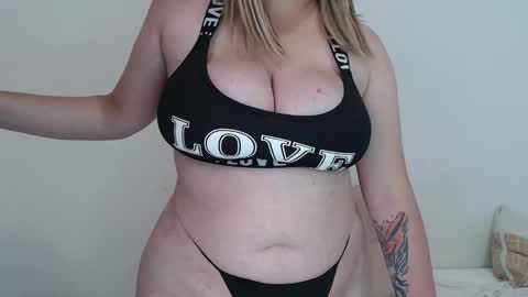 Lucy online show from October 31, 7:48 pm