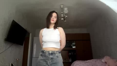 Anna online show from October 18, 12:06 pm