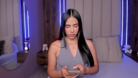 Lucy online show from March 29, 8:31 pm