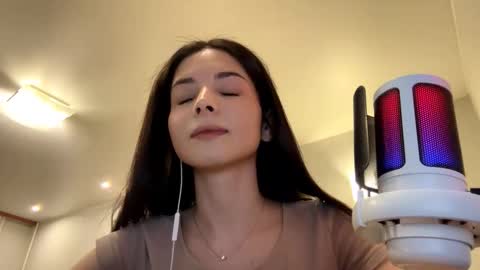 Mika online show from March 13, 6:36 pm