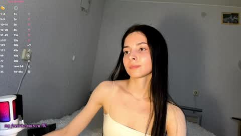 Snapshot of ludivinablice chatting on May 11, 4:04 pm Mika online show from May 11, 4:04 pm