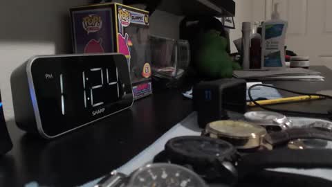 LUGO online show from December 25, 7:24 pm