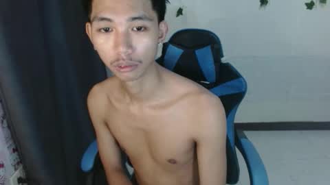 lui_the_fucker online show from November 25, 5:40 am