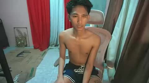 lui_the_fucker online show from January 19, 4:49 am