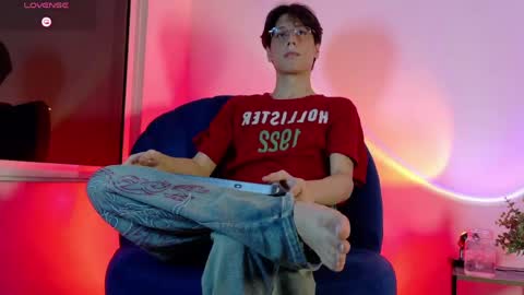 Lui online show from June 3, 3:09 am