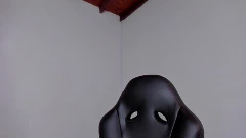 Luigi Vitale online show from February 3, 2:53 am