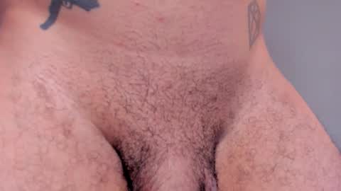 Luigi Vitale online show from February 7, 1:09 am