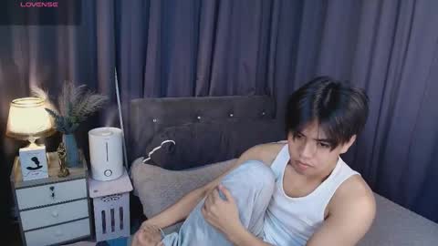 luigi_moreno online show from September 11, 6:19 pm