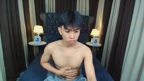 luigi_moreno online show from January 8, 4:20 pm