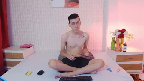 luigimarchetti online show from November 9, 8:07 pm