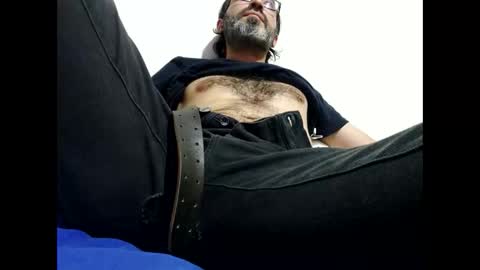 Hairyman online show from March 18, 2:04 am