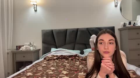 Luis and Alina online show from February 13, 9:27 pm