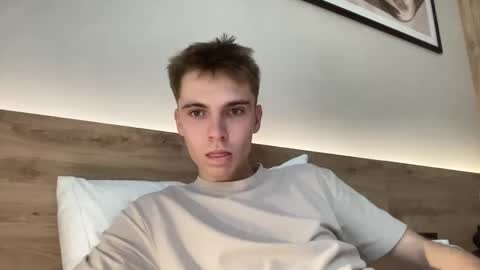 Luis online show from November 24, 8:36 am