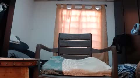 Luis AS online show from February 12, 12:44 pm