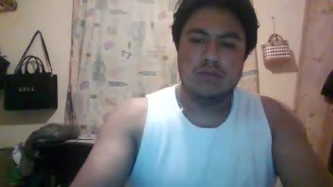 luis_garcia1202 online show from April 8, 2:44 am