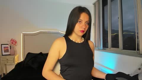 Snapshot of luisa__rosse chatting on February 16, 11:28 am Luisa online show from February 16, 11:28 am