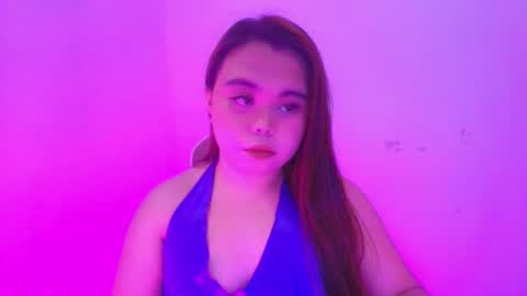 Snapshot of luisa_xpress chatting on July 16, 9:59 am LUISA online show from July 16, 9:59 am