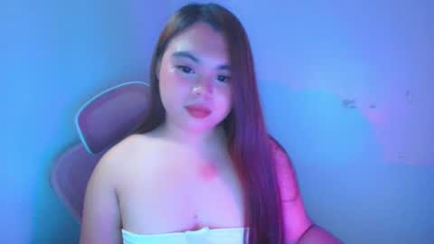 Snapshot of luisa_xpress chatting on July 19, 2:54 pm LUISA online show from July 19, 2:54 pm
