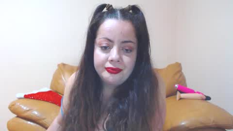 Cassie online show from January 9, 8:10 pm