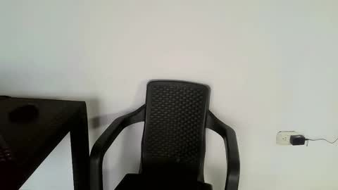 Snapshot of luisk200 chatting on February 11, 2:11 pm Luis S Kennedy online show from February 11, 2:11 pm